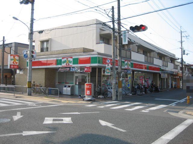 Convenience store. 559m until Thanksgiving Takatsuki Seongnam shop