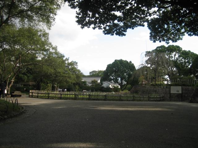 park. 1158m to Takatsuki Castle Park