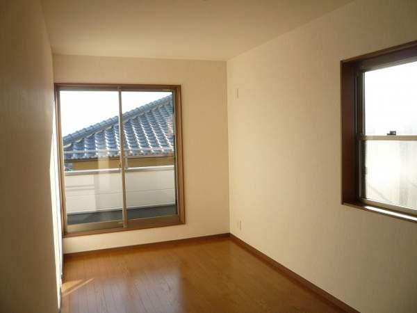 Non-living room. Western-style 6.5 Pledge (west)