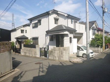 Local appearance photo.  [Car parking 3 cars] There is space!  [Northwest corner lot] Open because it is! Thank Aya light ◎ toilet on each floor! Balcony Thank 2 places! Nearby is super, Shopping is convenient! 