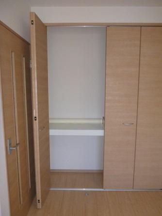 Receipt. It is convenient there is also housed in the living room!