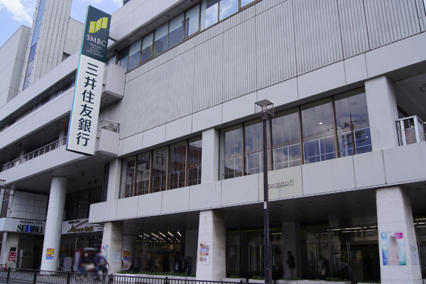 Surrounding environment. Sumitomo Mitsui Banking Corporation Takatsuki branch (8-minute walk ・ About 600m)