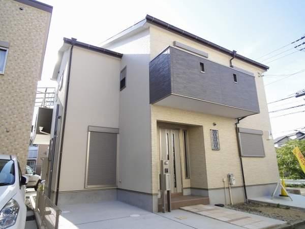 Local appearance photo. 2013 May completion