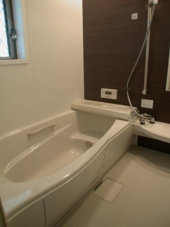 Bathroom. Indoor (January 2013) Shooting