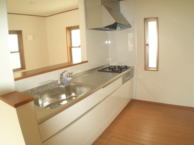 Same specifications photo (kitchen). The company construction cases