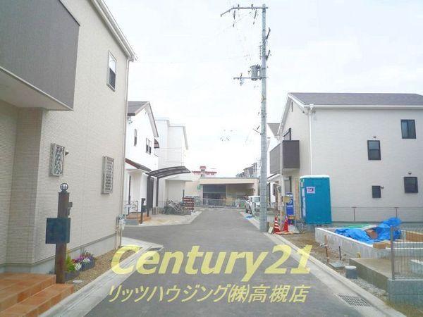 Local photos, including front road