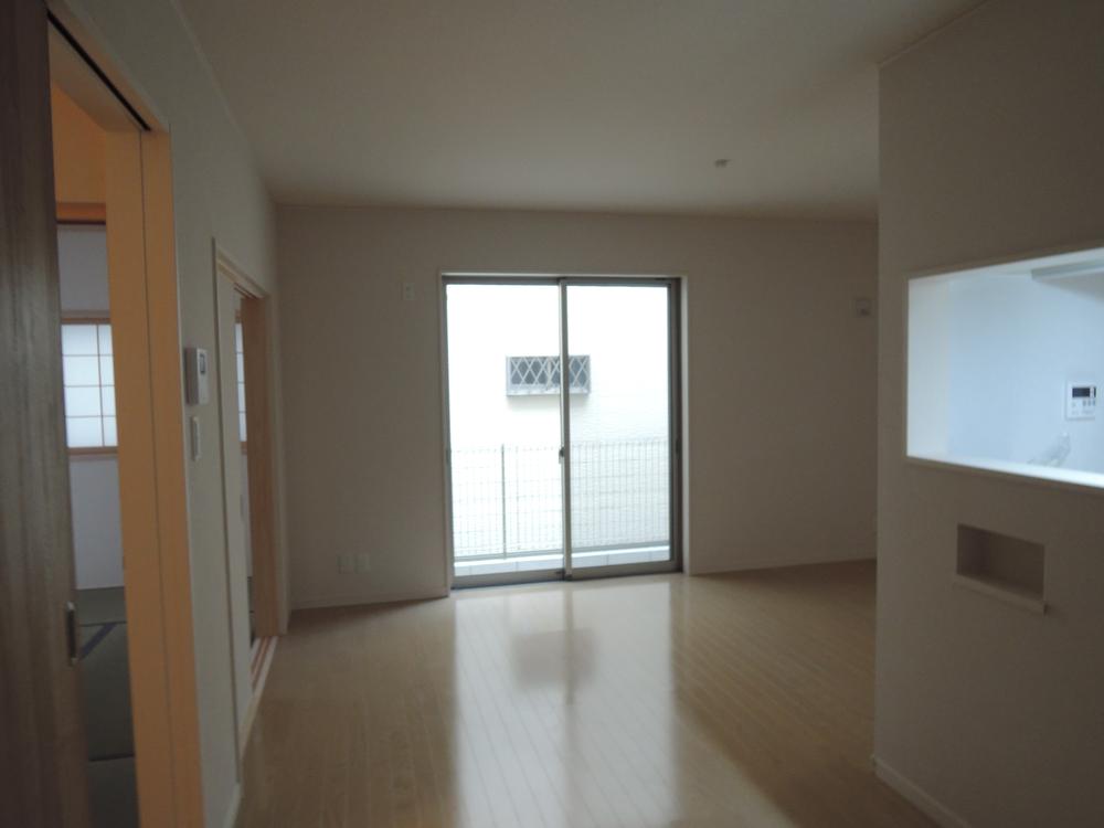 Living. Indoor (10 May 2013) Shooting