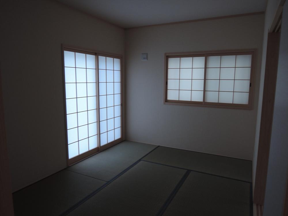 Non-living room. Indoor (10 May 2013) Shooting