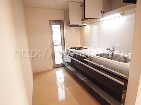 Kitchen. Functional system kitchen with storage enhancement