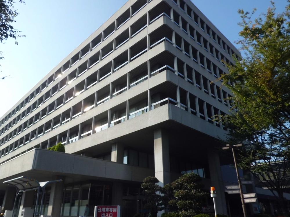 Government office. 1692m to Takatsuki City Hall