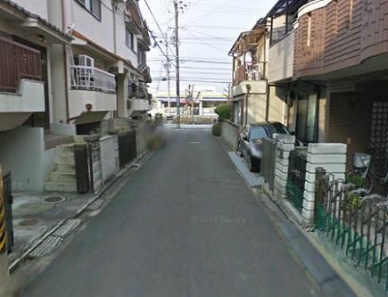 Other local. As the car is less calm environment ◎