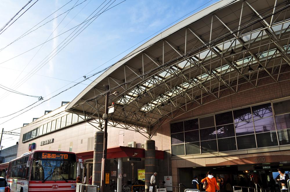 station. Hankyu Kyoto Line To Takatsuki-shi Station 1020m "Takatsuki" a 13-minute walk to the station. By express use "Umeda" station 22 minutes, "Kawaramachi" station 21 minutes of comfortable access.