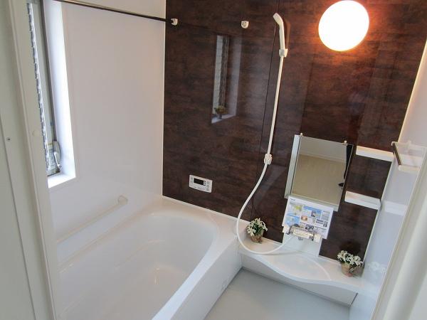 Same specifications photo (bathroom). With bathroom dryer