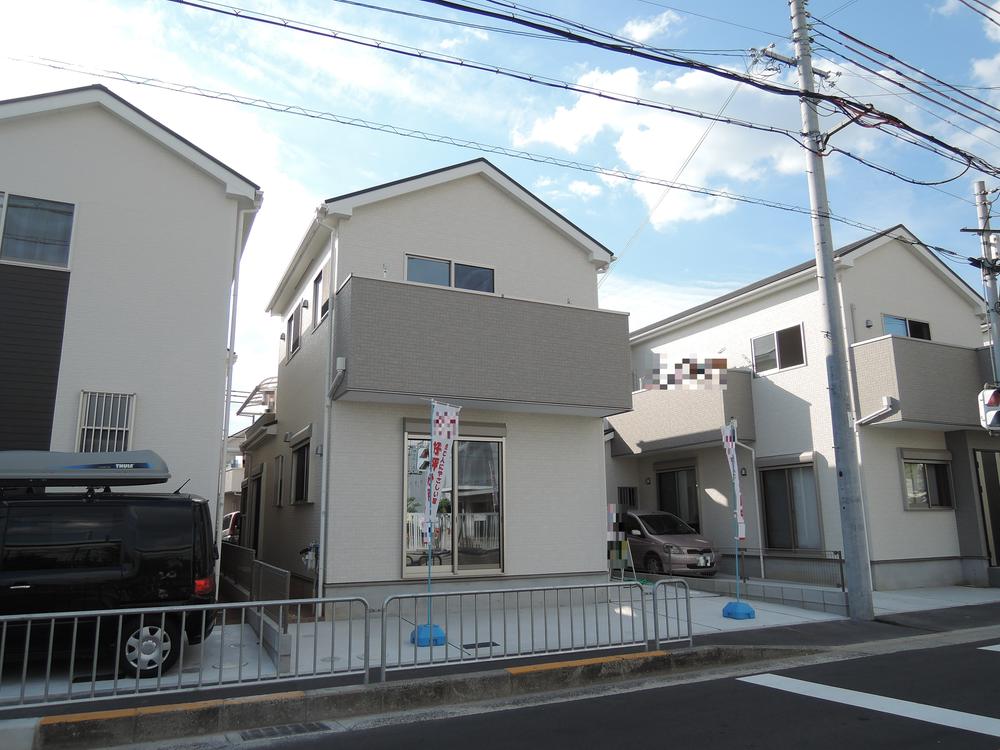 Local appearance photo. Local (09 May 2013) Shooting, No. 5 areas