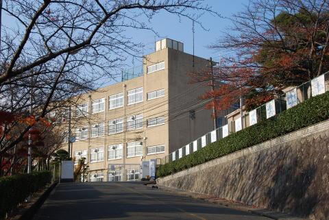 Junior high school. Takatsuki Municipal ninth 1422m Takatsuki Municipal ninth junior high school until junior high school