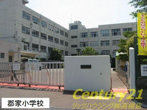 Primary school. 459m to Takatsuki Tatsugun house elementary school