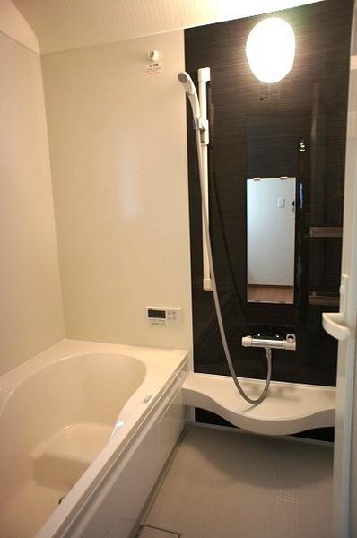 Same specifications photo (bathroom). Soothing bath time dated bathroom dryer