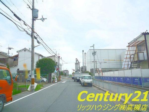 Local photos, including front road