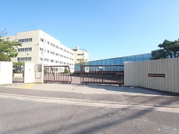 Junior high school. Nyoze until junior high school 895m