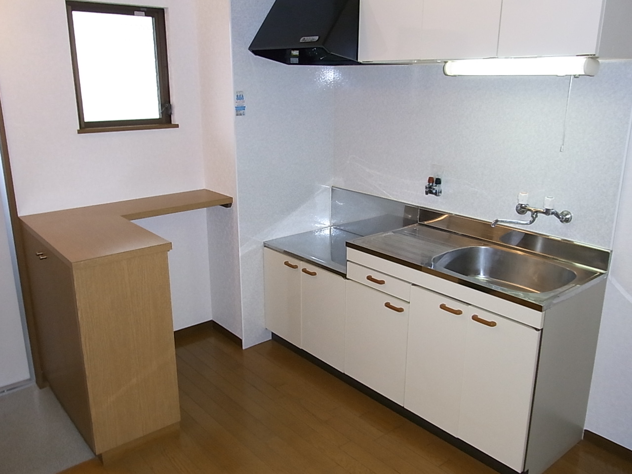 Kitchen. Kitchen (image)