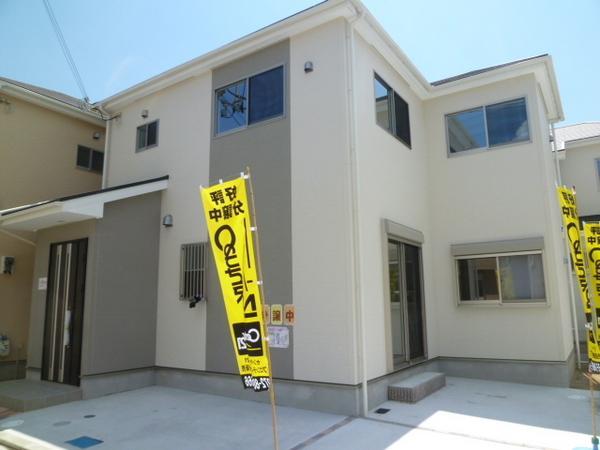 Same specifications photos (appearance). Boast of luxurious equipment specifications involuntarily want to invite a friend!