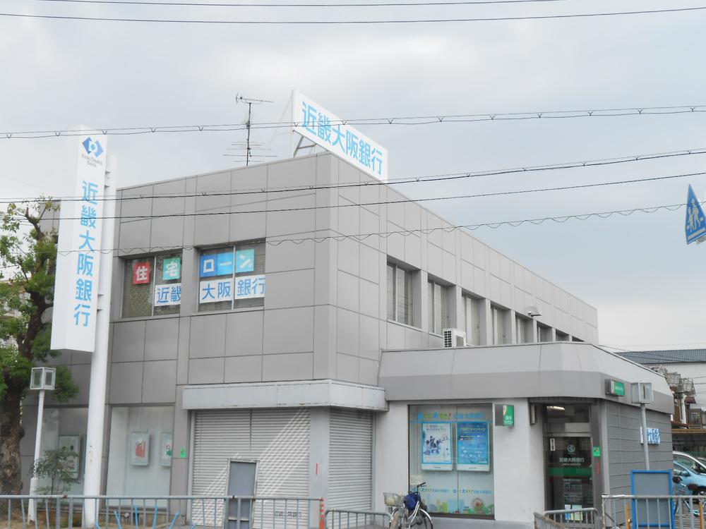 Bank. 300m to Kinki Osaka Takatsuki south branch