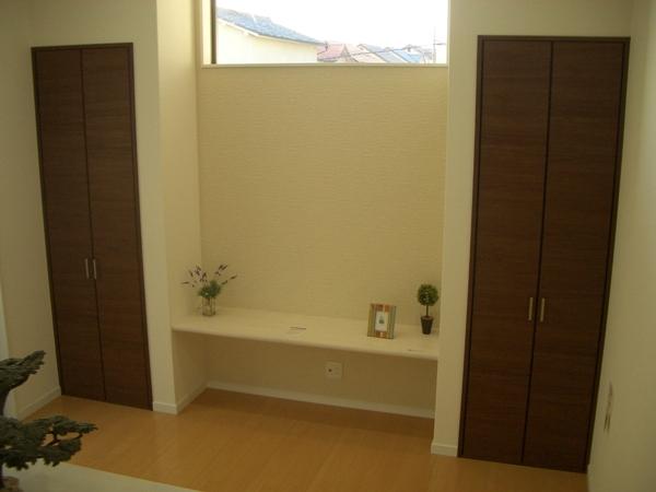 Receipt. Convenient storage rooms to LDK