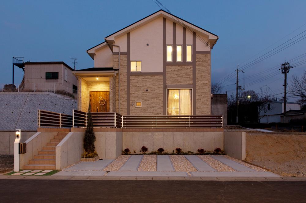 Local appearance photo. Approach design was planned building in slightly elevated position of charm, Peaceful mansion.