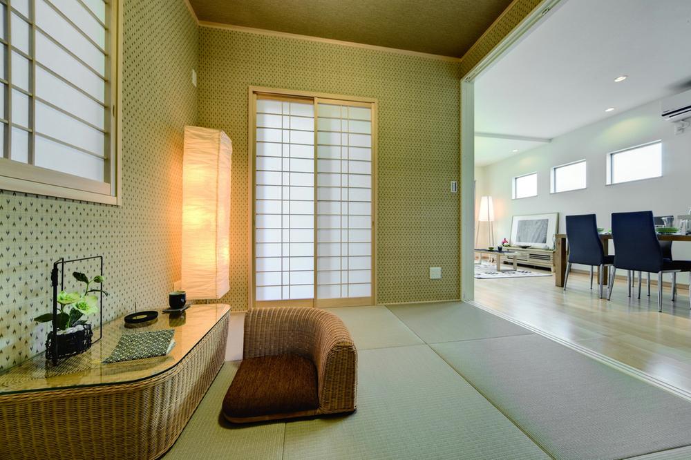 Same specifications photos (living). I want to spend a relaxing time in the Japanese-style ease of use spread.
