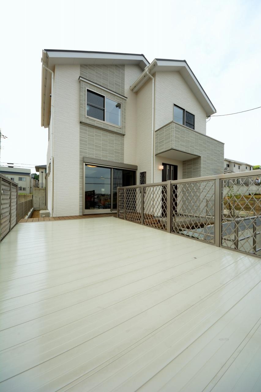 Construction ・ Construction method ・ specification. The outer wall uses the siding board