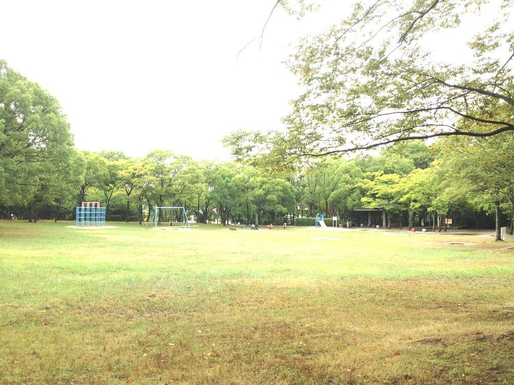 park. 829m until Fujisawadai park