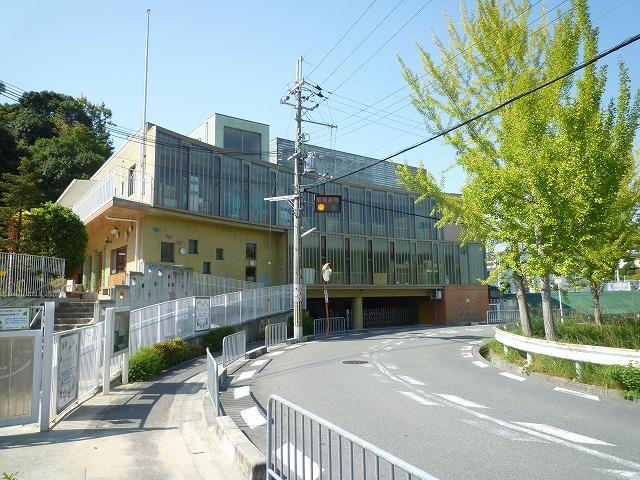 kindergarten ・ Nursery. Umenosato 236m to nursery school