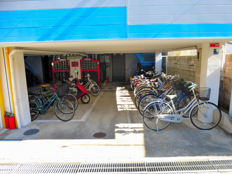 Other common areas. Bicycle parking is also down pat