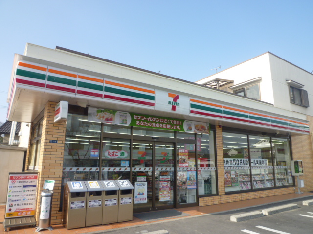 Convenience store. Seven-Eleven Tondabayashi Nishikori store up (convenience store) 674m