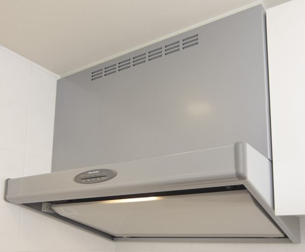 Kitchen.  [Rectification Backed range hood] Excellent flue gas performance by the current plate has been realized range hood (same specifications)