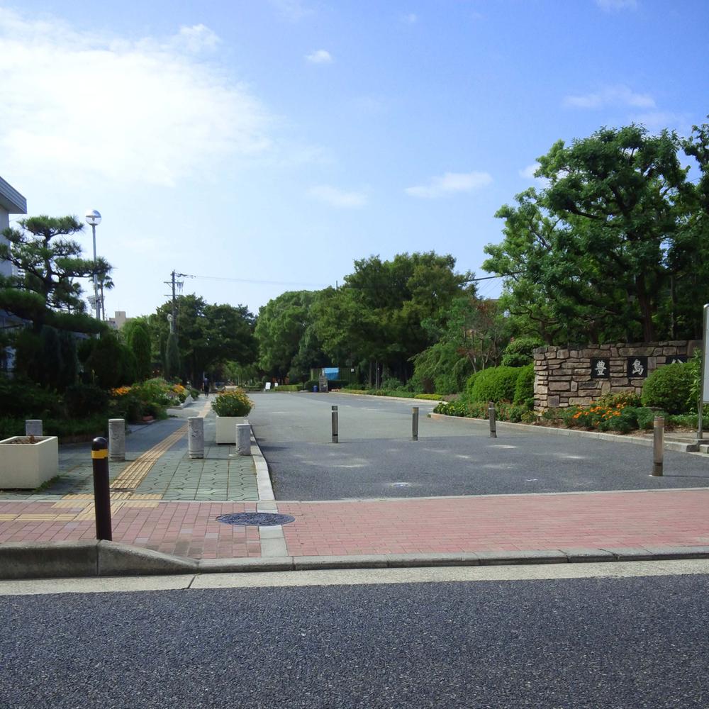 park. 377m to Toshima park