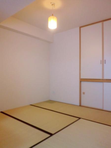 Non-living room