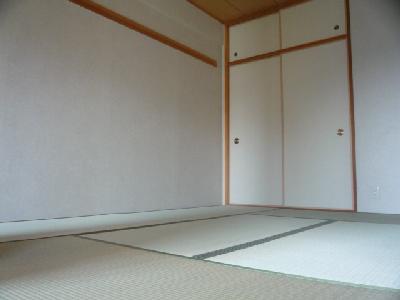 Entrance. Japanese style room