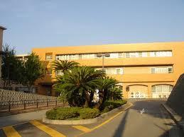 Hospital. National Hospital Organization Toneyama to the hospital 1330m