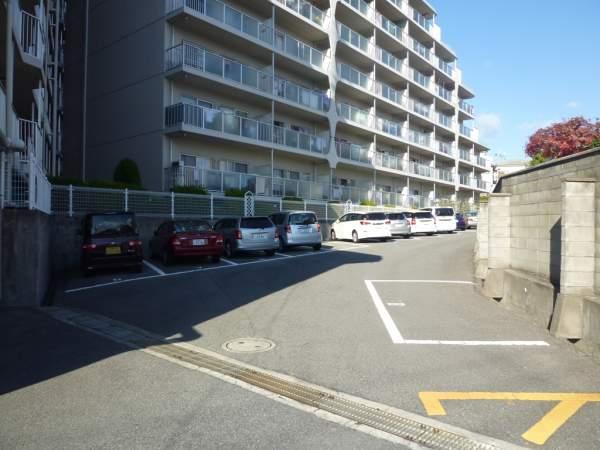 Parking lot