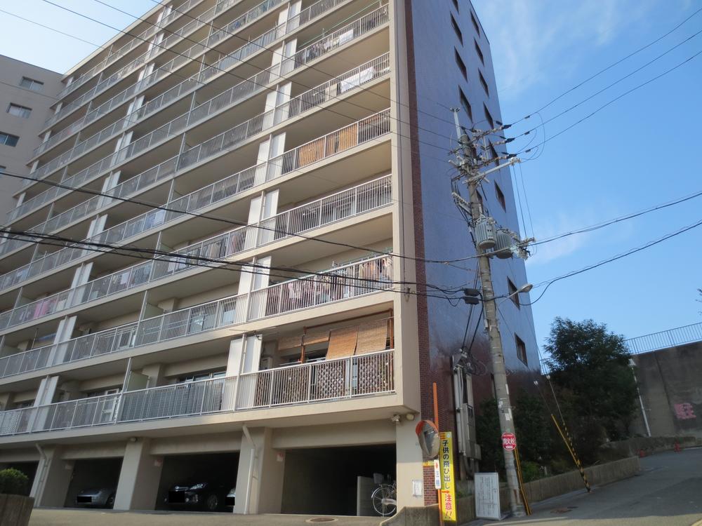Local appearance photo. 6 floor of a 10-storey Is 3LDK. But it is in the seller-like residence, Please request the not hesitate to preview.
