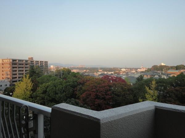 View photos from the dwelling unit