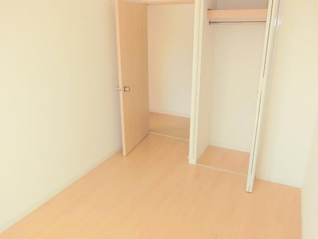 Non-living room. Also solid storage.