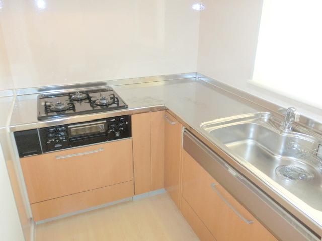 Kitchen. Kitchen. Since it has become a face-to-face, It can be fun and also dishes while you talk with your family.