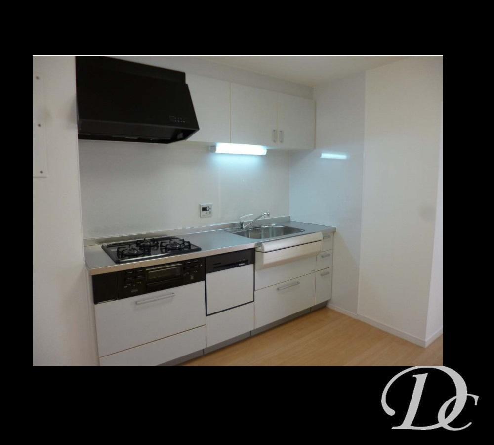 Kitchen. Kitchen desorption construction