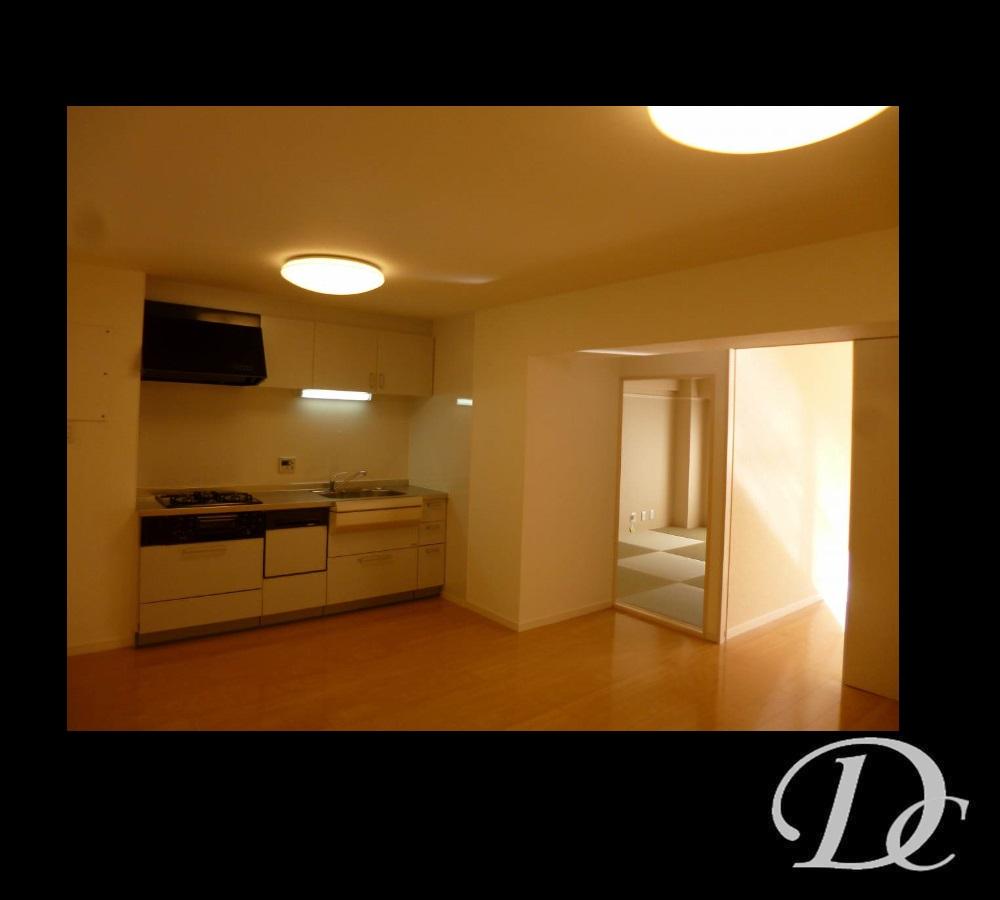 Living. Flooring Chokawa, Joinery had made, Lighting equipment mounting other