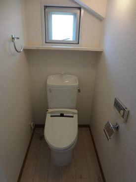 Toilet