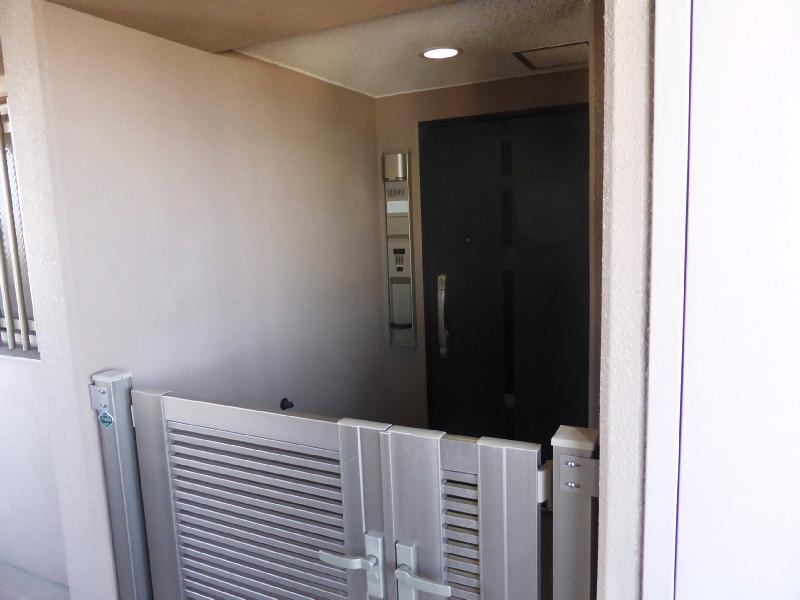 Entrance. It is a dedicated entrance porch.