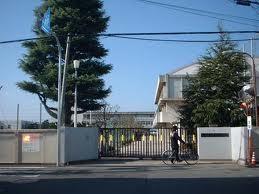 high school ・ College. 509m to Osaka Prefectural Toyonaka High School