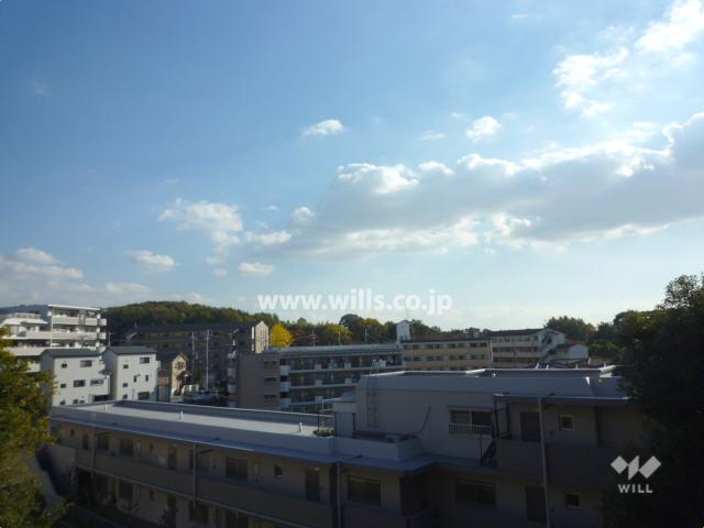 View photos from the dwelling unit